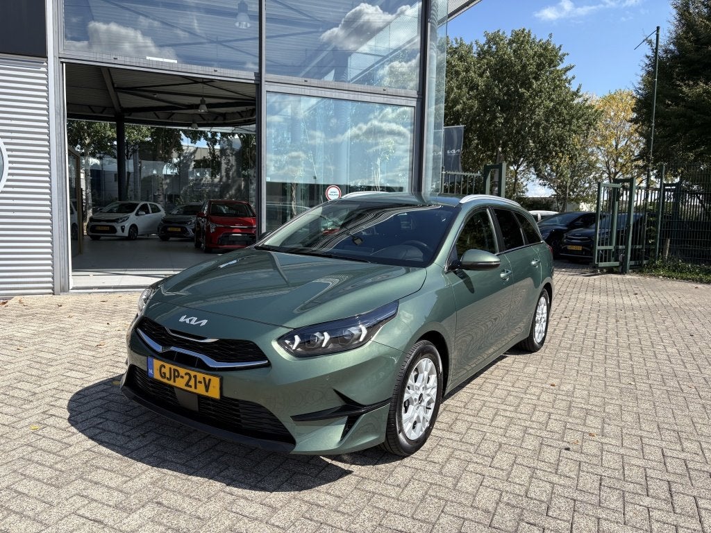 Kia Ceed Sportswagon 1.0 T-GDi DynamicPlusLine Navi + Camera, Auto's, Dealer onderhouden, Gebruikt, Met garantie (alle), Origineel Nederlands