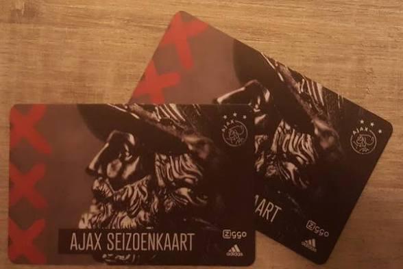 Ajax 2x-Seizoenskaart Vak417, Seizoenskaart, Eén persoon, Augustus