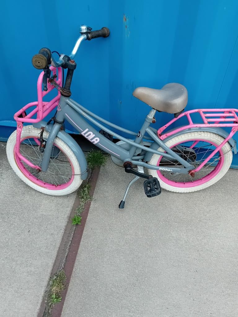 Kinderfiets 16 inch rose-grijs merk lola, Ophalen, Gebruikt, 16 inch