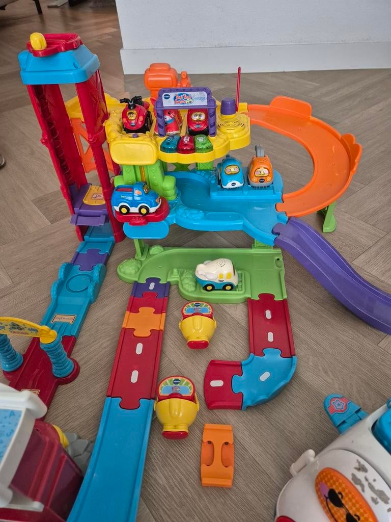VTech Toet Toet garage, Ophalen of Verzenden, Gebruikt