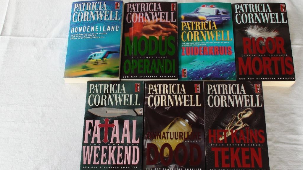 Patricia Cornwell 7 boeken, Ophalen of Verzenden, Zo goed als nieuw