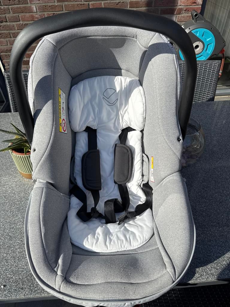 Jane Matrix 2 autostoel - Grijs, zo goed als nieuw, Autogordel, Slaapstand, Zo goed als nieuw, 0 t/m 13 kg