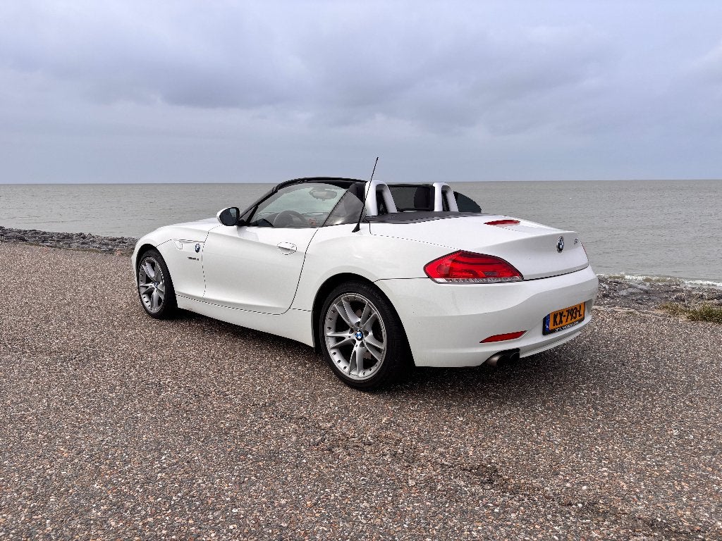 BMW Z4 2.5 Roadster Sdrive 23I 2010 Wit LIEFHEBBERSAUTO, 2497 cc, Cabriolet, Wit, Leder