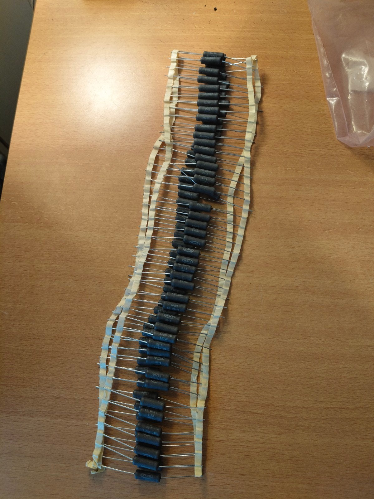95 stuks NOS Dale RS-5 Precisie Draadgewonden Weerstand 1.82, Ophalen of Verzenden