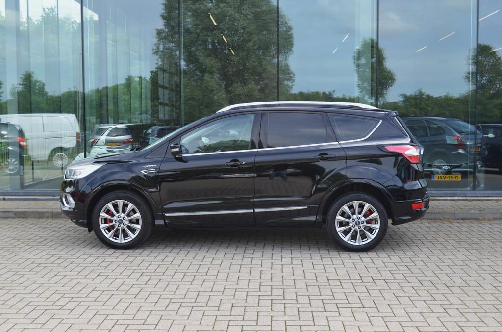 Ford Kuga 1.5 EcoBoost Vignale | Vol opties | Pano | Trekhaa, Auto's, Ford, Zwart, 1850 kg, 1586 kg, Zwart