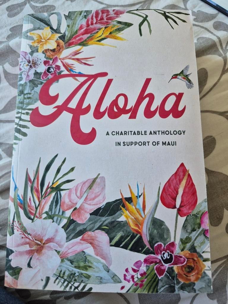 Aloha a charitable anthology in support of Maui, Ophalen of Verzenden, Zo goed als nieuw