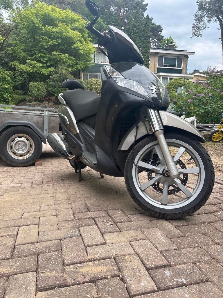 Peugeot Geopolis 400 - motorscooter, Motoren, Scooter, Gebruikt, Particulier, 399 cc