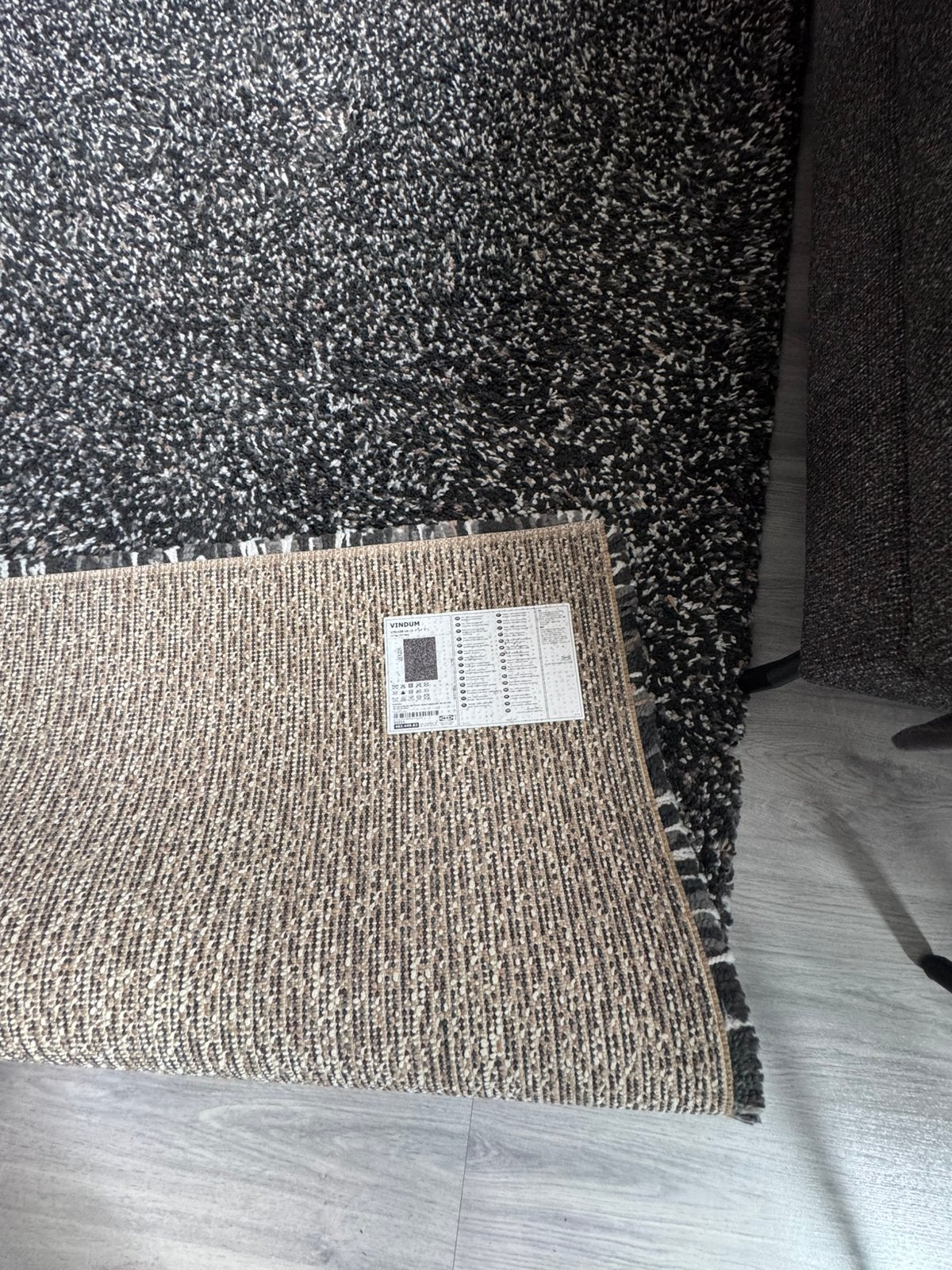 2x IKEA VINDUM Vloerkleden–Donkergrijs(133x180cm &170x230cm), Huis en Inrichting, Stoffering | Tapijten en Kleden, Zo goed als nieuw