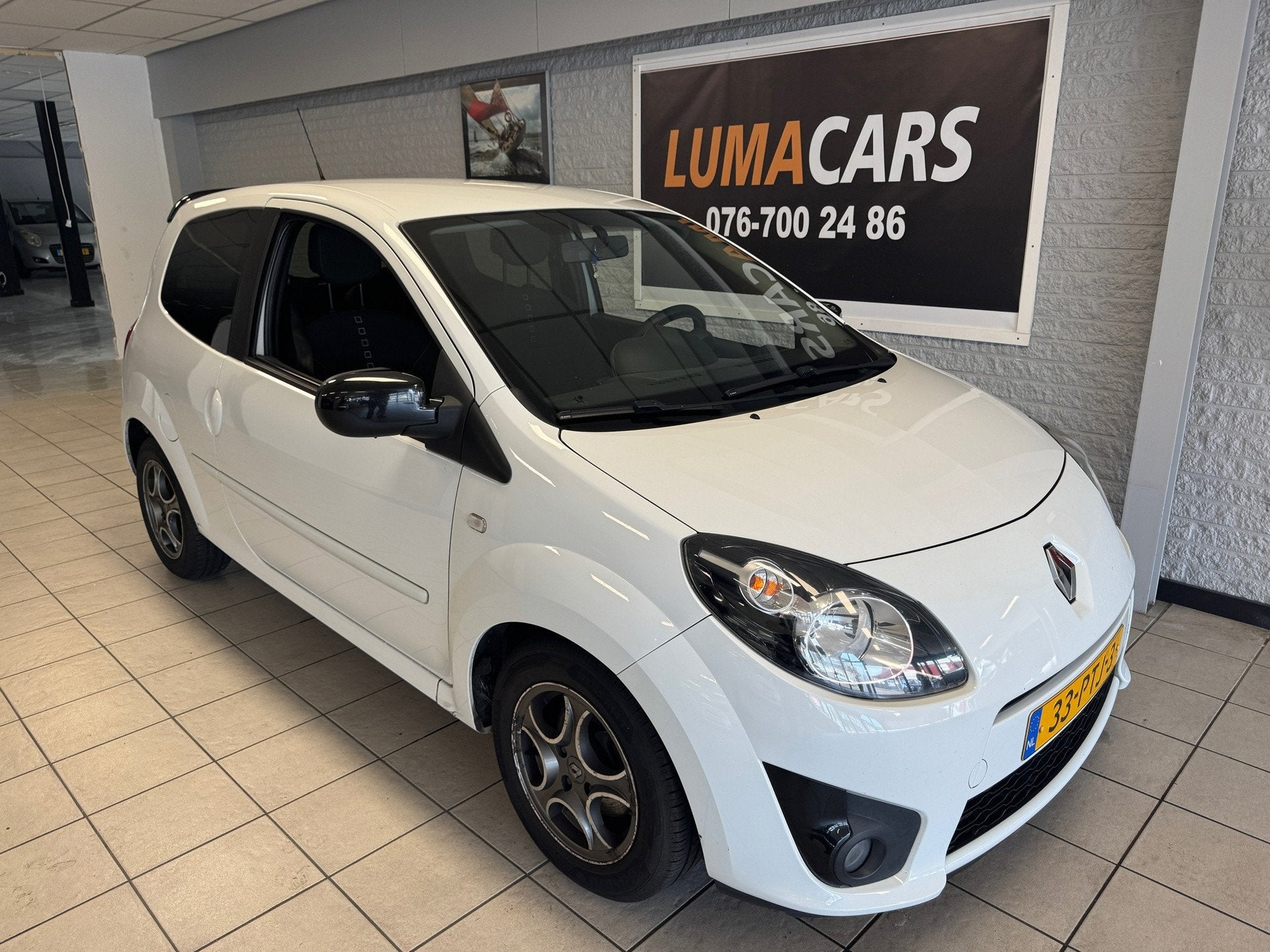 Renault Twingo 1.2-16V Dynamique | Airco | Nieuwe APK |, Auto's, Twingo, Gebruikt, 4 cilinders, 4 stoelen