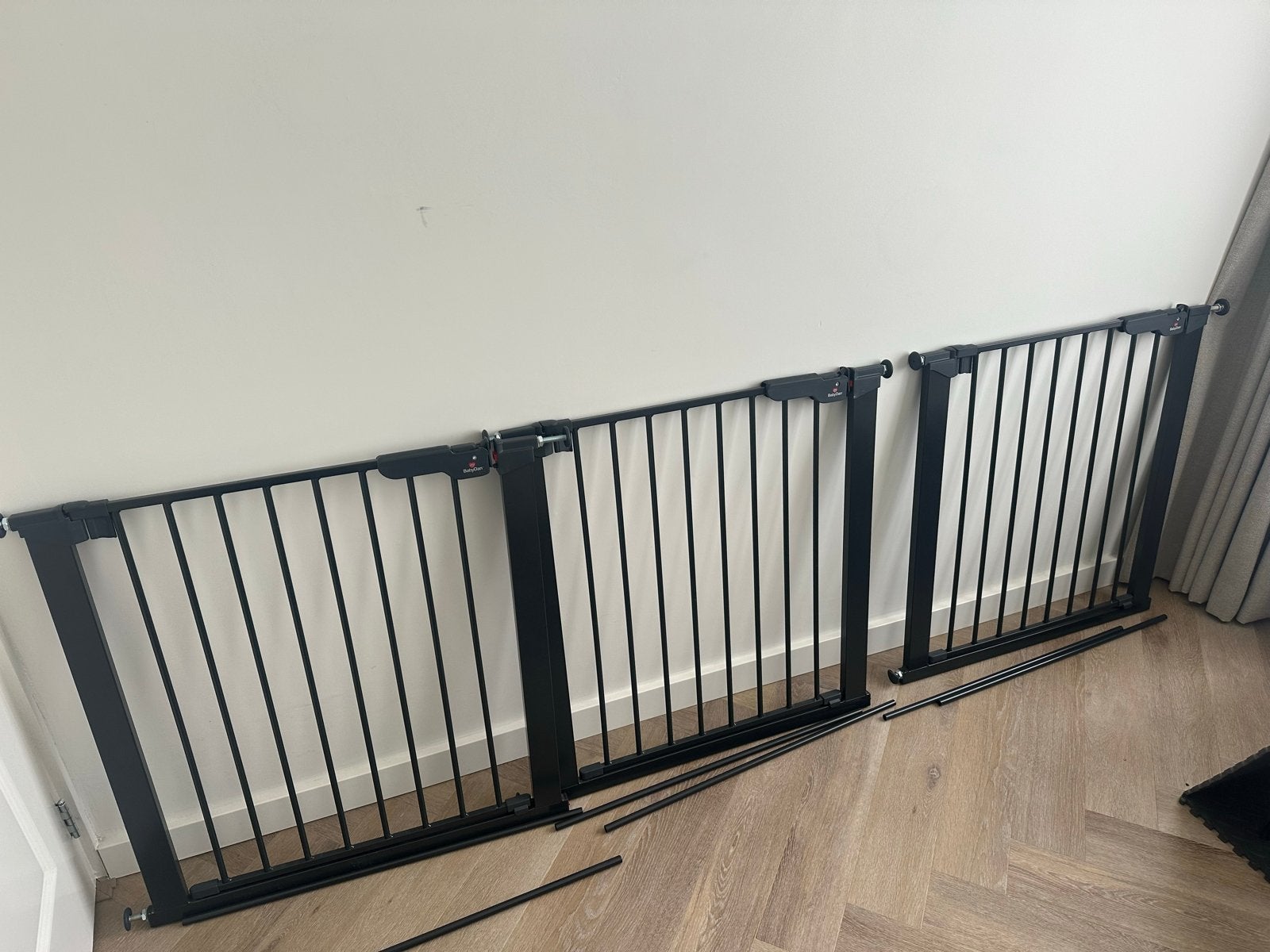 BabyDan Klemhekje - Zwart, uitbreidbaar, Ophalen, 100 tot 115 cm, Zo goed als nieuw, Klemhekje