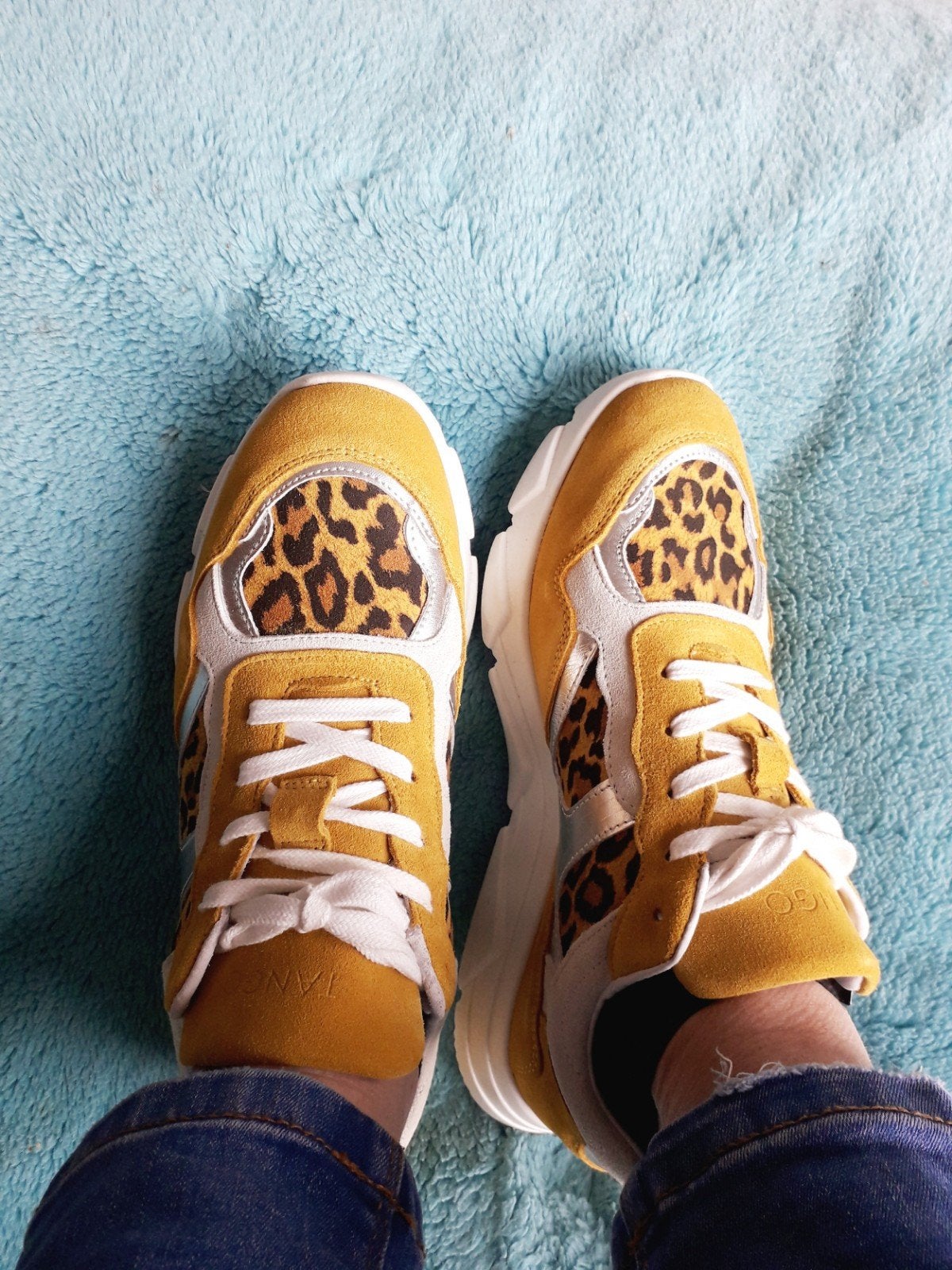 Sneakers  luipaard print   leder  /39 , 38.5, Tango, Geel, Ophalen of Verzenden, Sneakers of Gympen