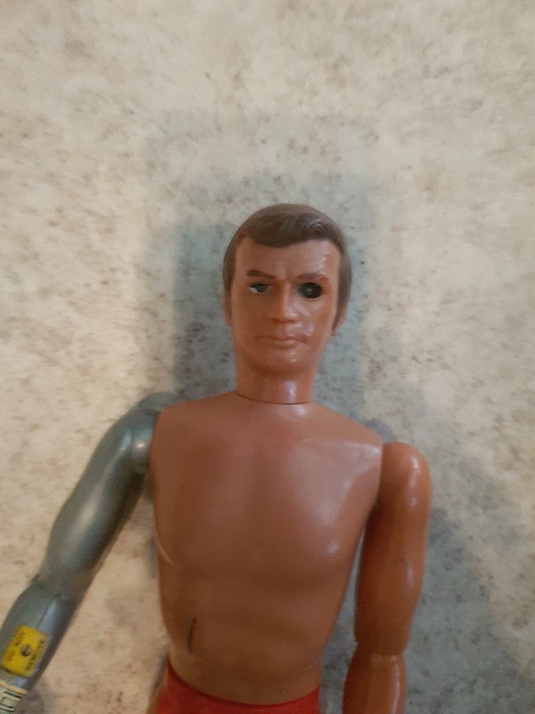 De man van 6 miljoen the six million dollar man, Ophalen of Verzenden, Gebruikt