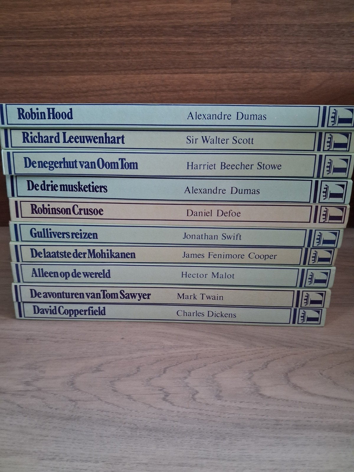 Tijdloze Verhalen., Ophalen, Zo goed als nieuw