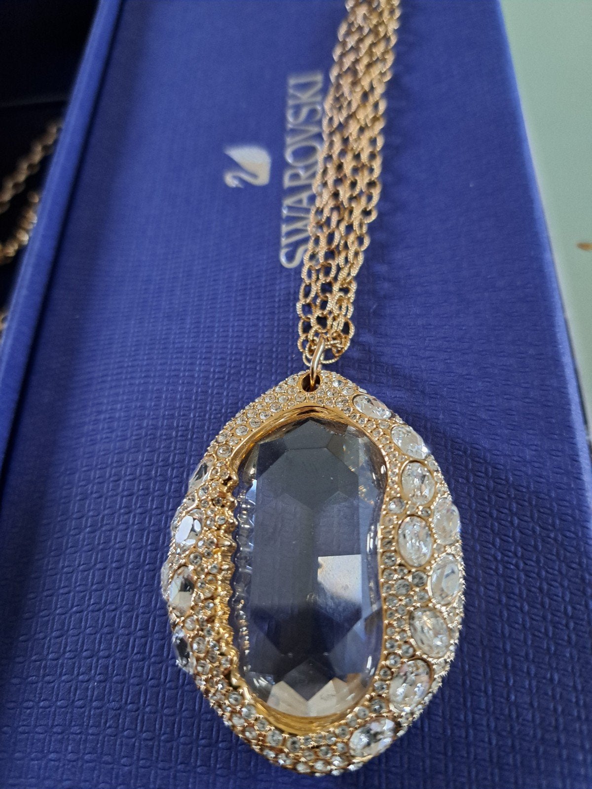 Swarovski ketting super mooi, Sieraden, Tassen en Uiterlijk, Verzenden, Zo goed als nieuw, Goud, Overige materialen