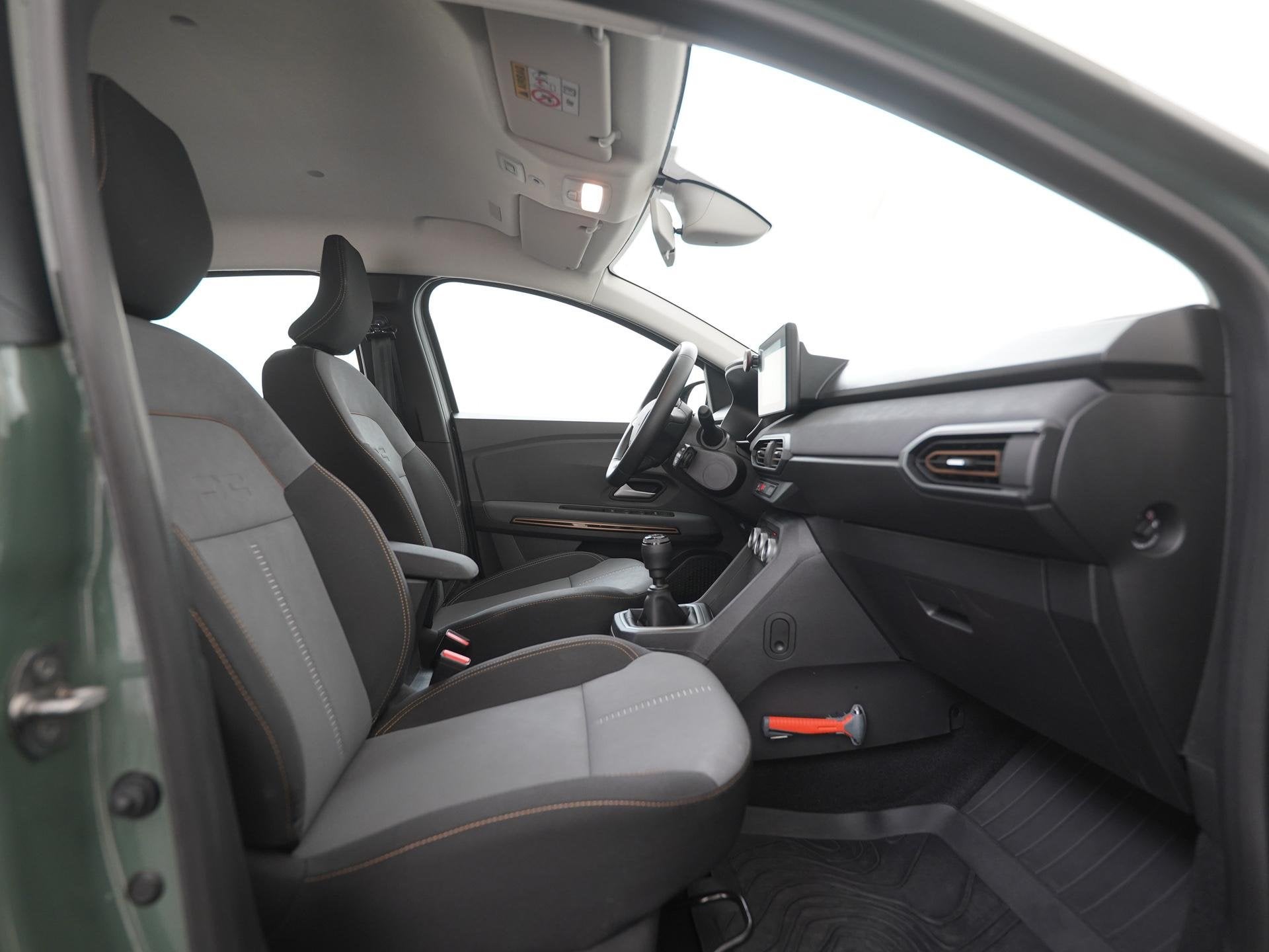 Dacia Sandero Stepway 1.0 TCe 100 ECO-G Extreme | Trekhaak |, Auto's, Voorwielaandrijving, 12 maanden, Gebruikt, Euro 6
