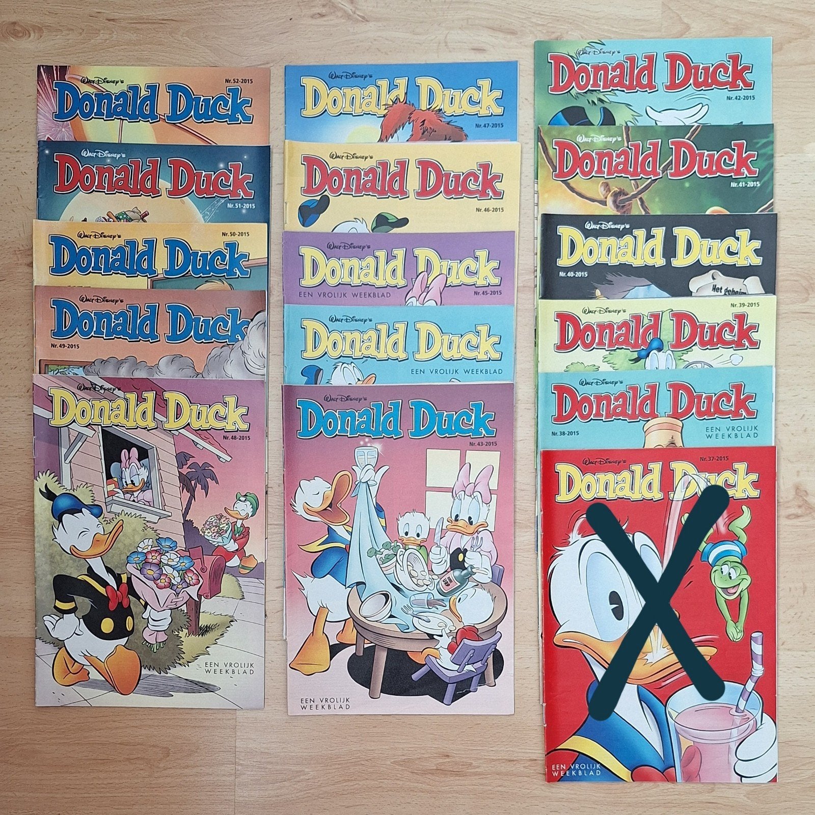 15 Donald Duck strips 2015, Ophalen of Verzenden, Zo goed als nieuw, Donald Duck, Meerdere stripboeken