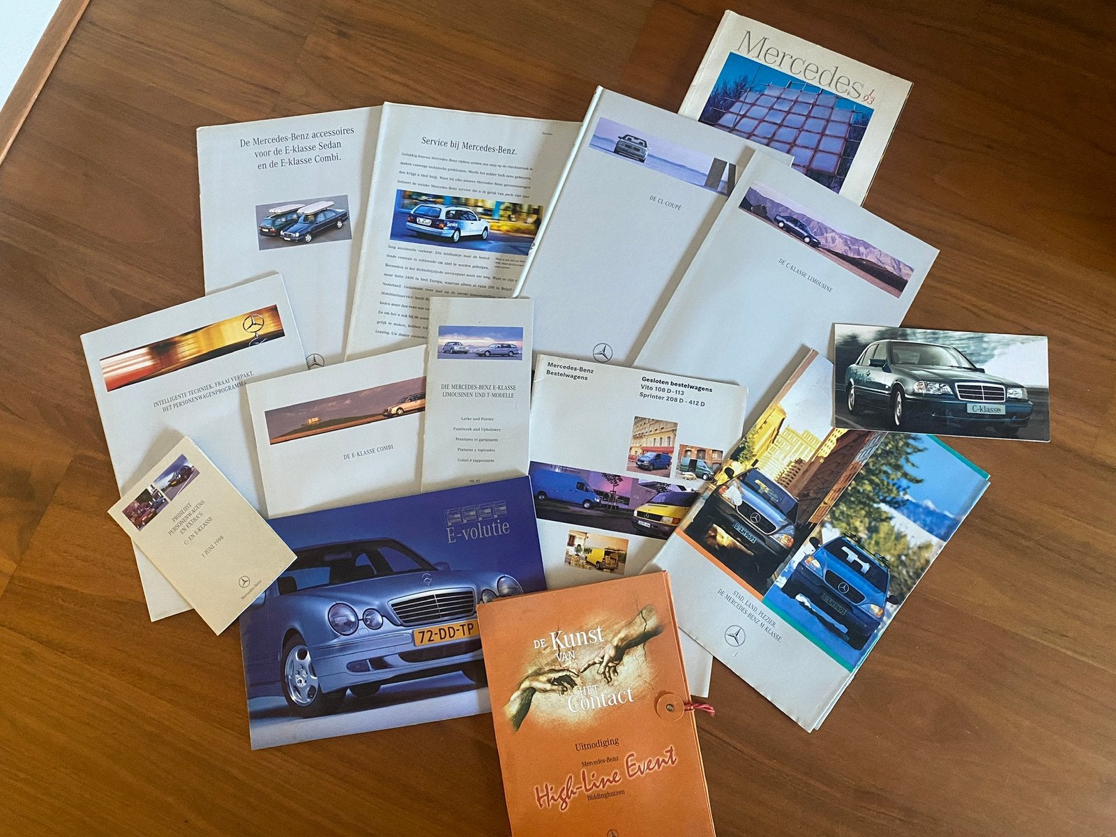 Mercedes autobrochures., Ophalen of Verzenden, Zo goed als nieuw