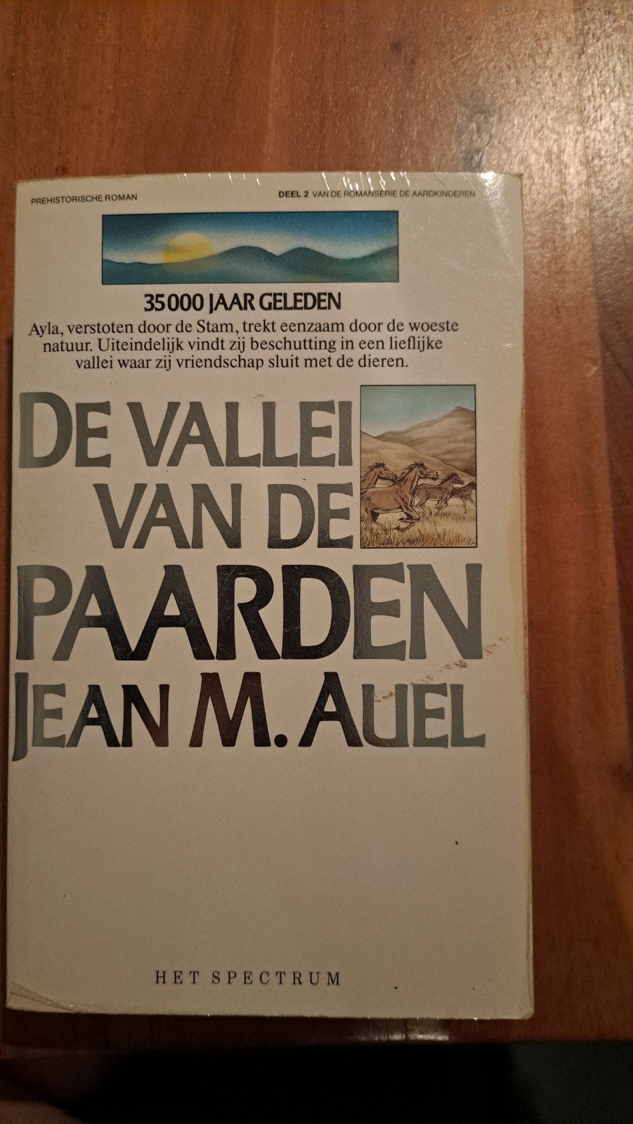 X De Vallei van de Paarden - Jean M. Auel (De Aardkinderen), Ophalen of Verzenden, Gelezen, Jean M. Auel, Nederland