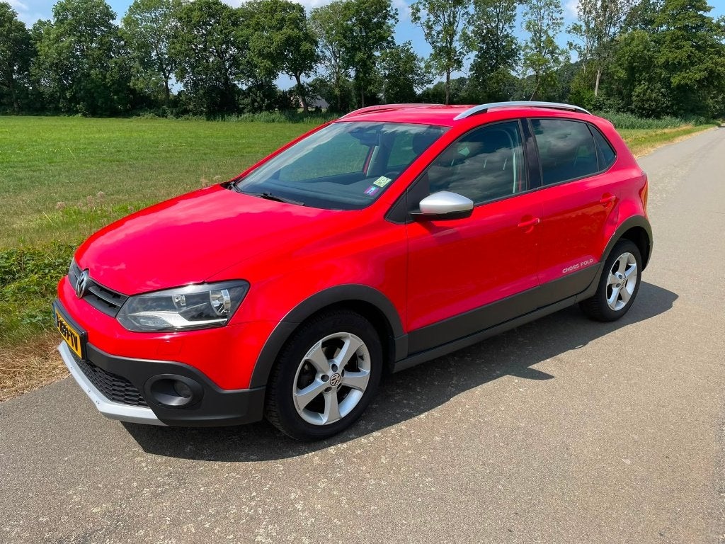 Volkswagen Cross Polo 1.2 TSI 77KW 2010 Rood, Auto's, Volkswagen, Voorwielaandrijving, Euro 5, 40 €/maand, Zwart