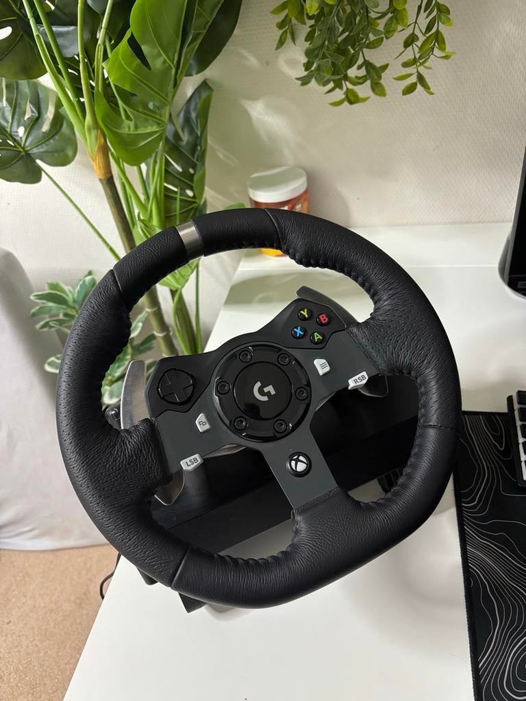 Logitech G920 - Zo goed als nieuw - Compleet, Ophalen, Zo goed als nieuw, Stuurtje of Sportattribuut, Xbox One