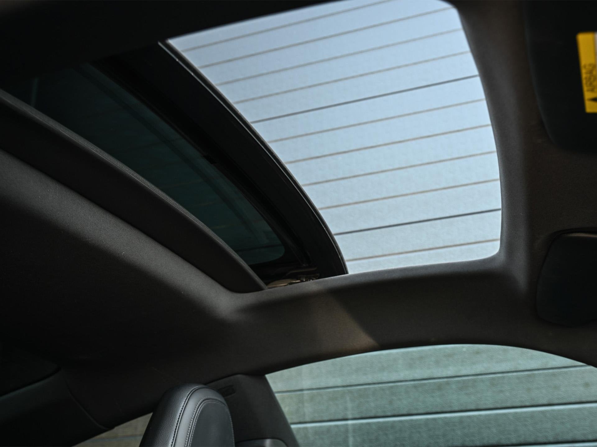 Porsche 911 3.0 Carrera | Panoramadak | Dealeronderhouden |, Auto's, Automaat, Gebruikt, Metallic lak, 4 stoelen