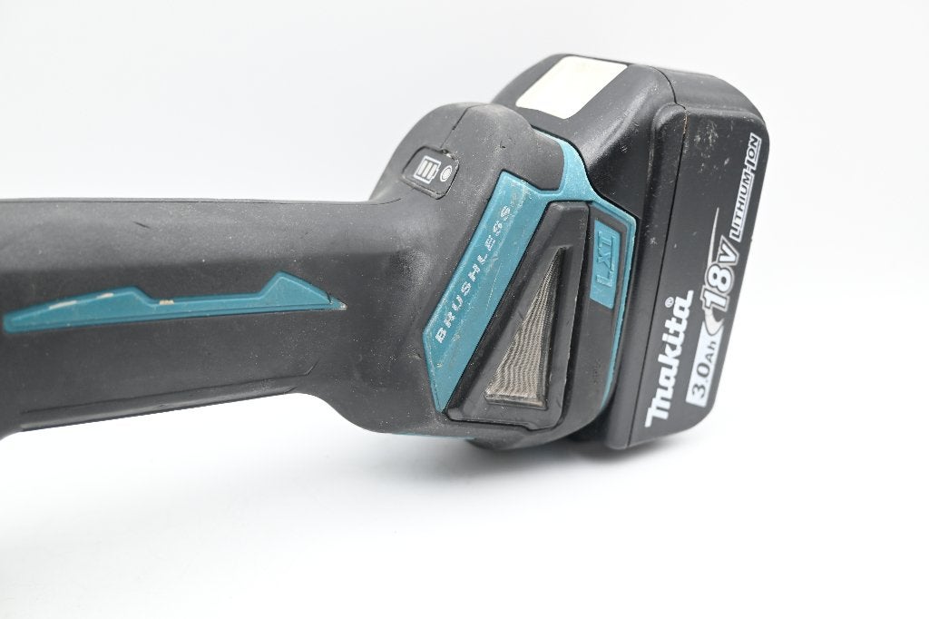 Makita DGA 504 + 1 Accu 18V + oplader haakse Slijptol, Doe-het-zelf en Verbouw, Gereedschap | Slijpmachines, Gebruikt, Haakse handslijpmachine