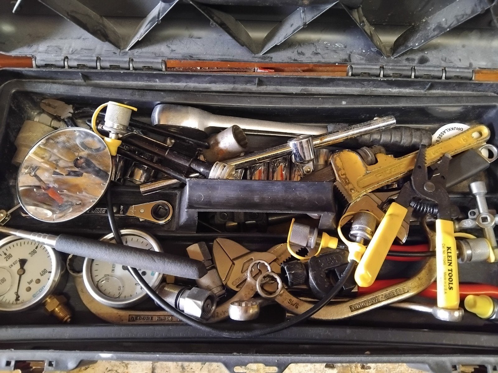 oude toolbox, Ophalen