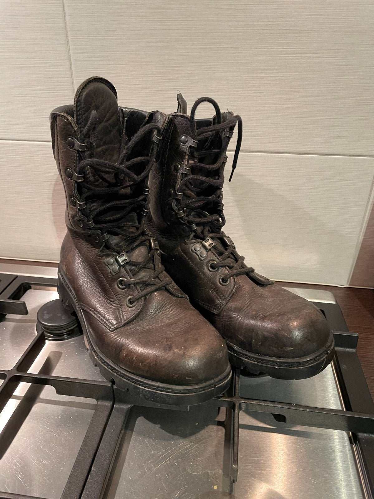 Legerkisten - Maat 255-M, Ophalen of Verzenden, Landmacht, Nederland, Kleding of Schoenen