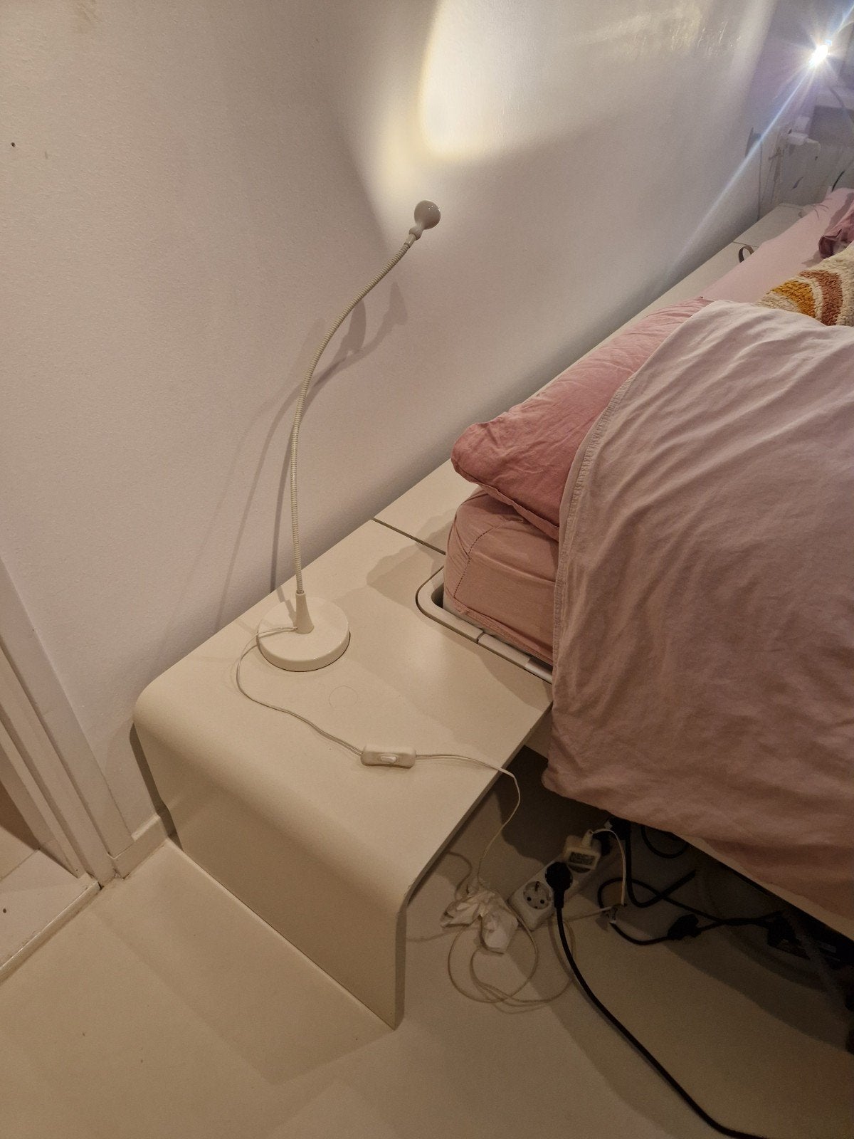 achterelement inclusief nachttafeltje Auping auronde 1.80 br, Ophalen of Verzenden, Gebruikt, Overige materialen, 65 cm of meer