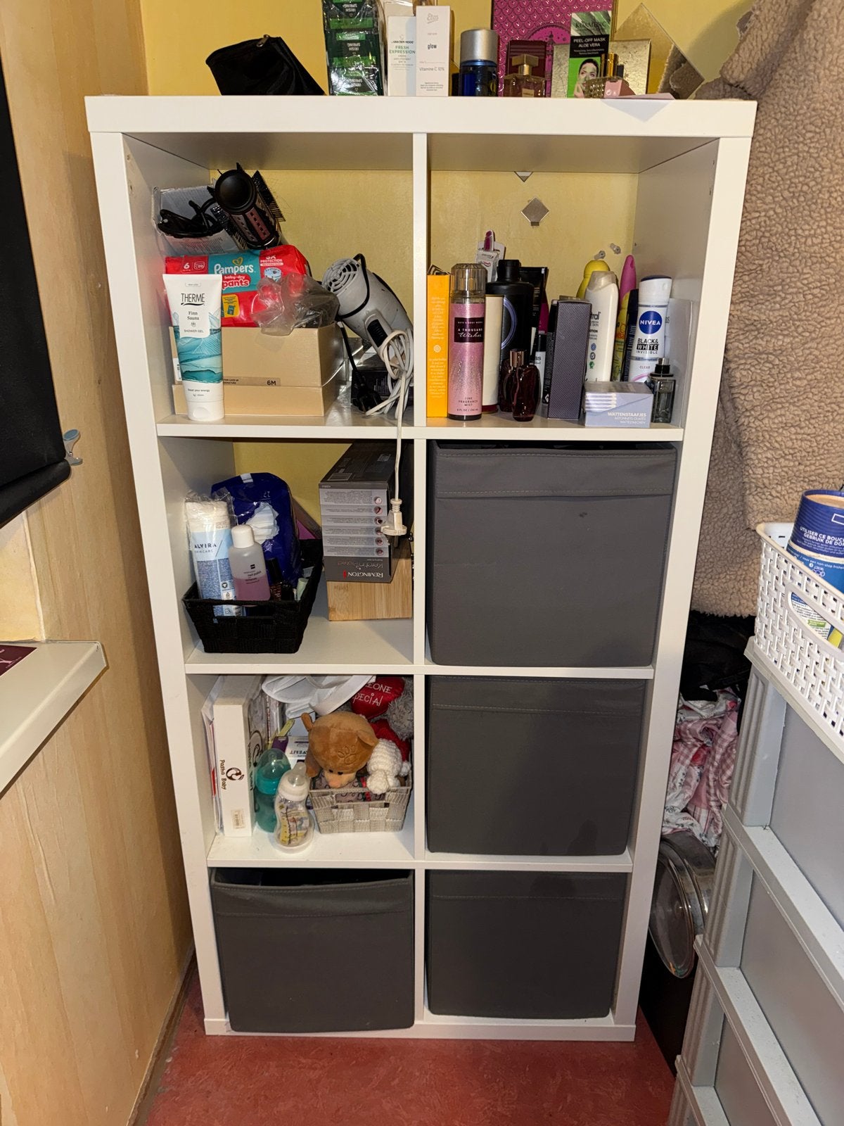 Ikea vakkenkast wit met 8 vakken, Ophalen, Gebruikt