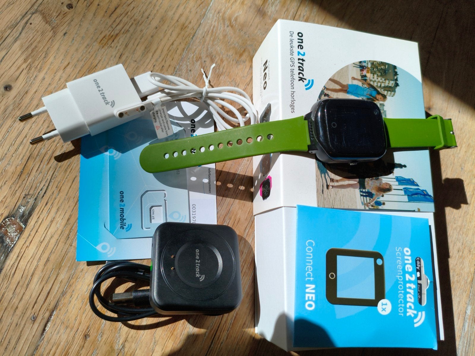 One2track Connect Neo GPS telefoon horloge voor kinderen, GPS, One2track, Ophalen of Verzenden, Zo goed als nieuw