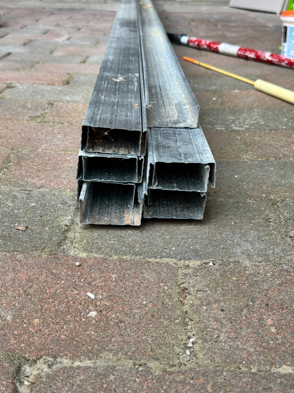 C60/27 3000mm Metalstud plafondprofiel (11st), Ophalen, Zo goed als nieuw