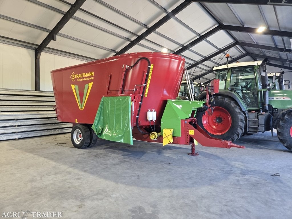 Strautman voermengwagen  vertimix 2401 D, -, Veehouderij, Niet opgegeven, Voertechniek