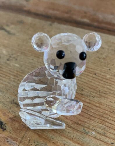 Swarovski koala klein rechtskijkend incl.doos, Ophalen of Verzenden, Nieuw, Figuurtje