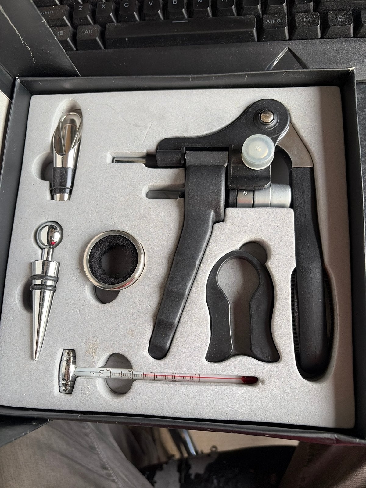 Wijnaccessoires set -sommelier set- Nieuw in doos, Verzamelen, Ophalen of Verzenden, Nieuw, Overige typen