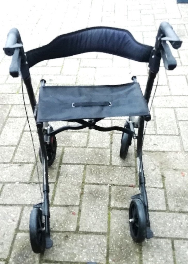 Opvouwbare lichtgewicht rollator, Diversen, Ophalen of Verzenden, Lichtgewicht, Gebruikt