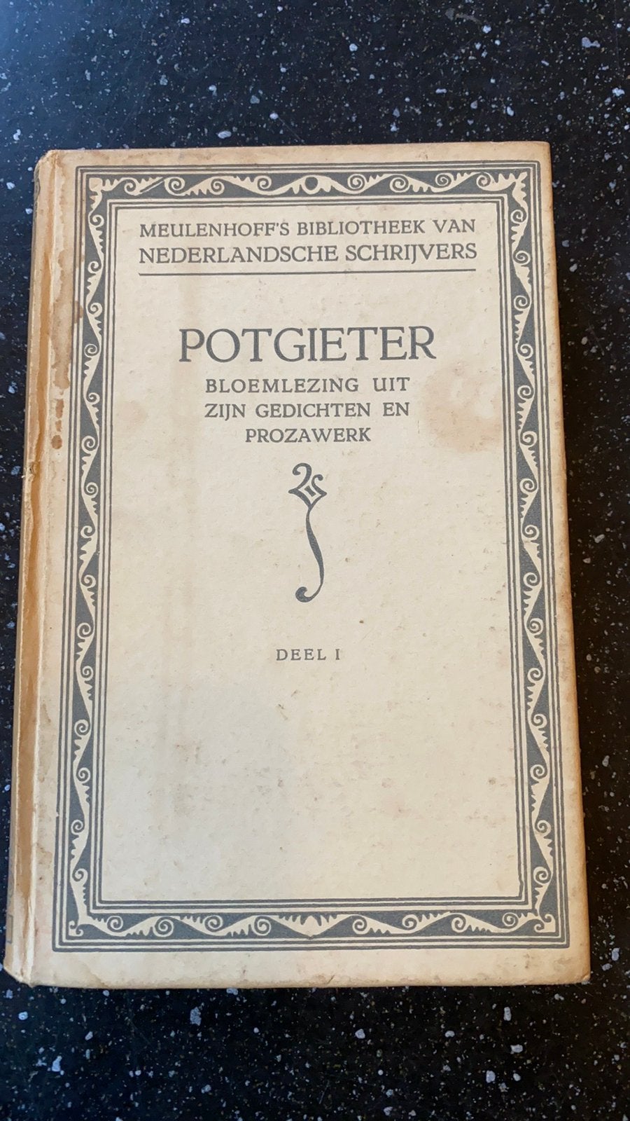 Potgieter. Bloemlezing uit zijn gedichten en prozawerk., Ophalen of Verzenden, Gelezen