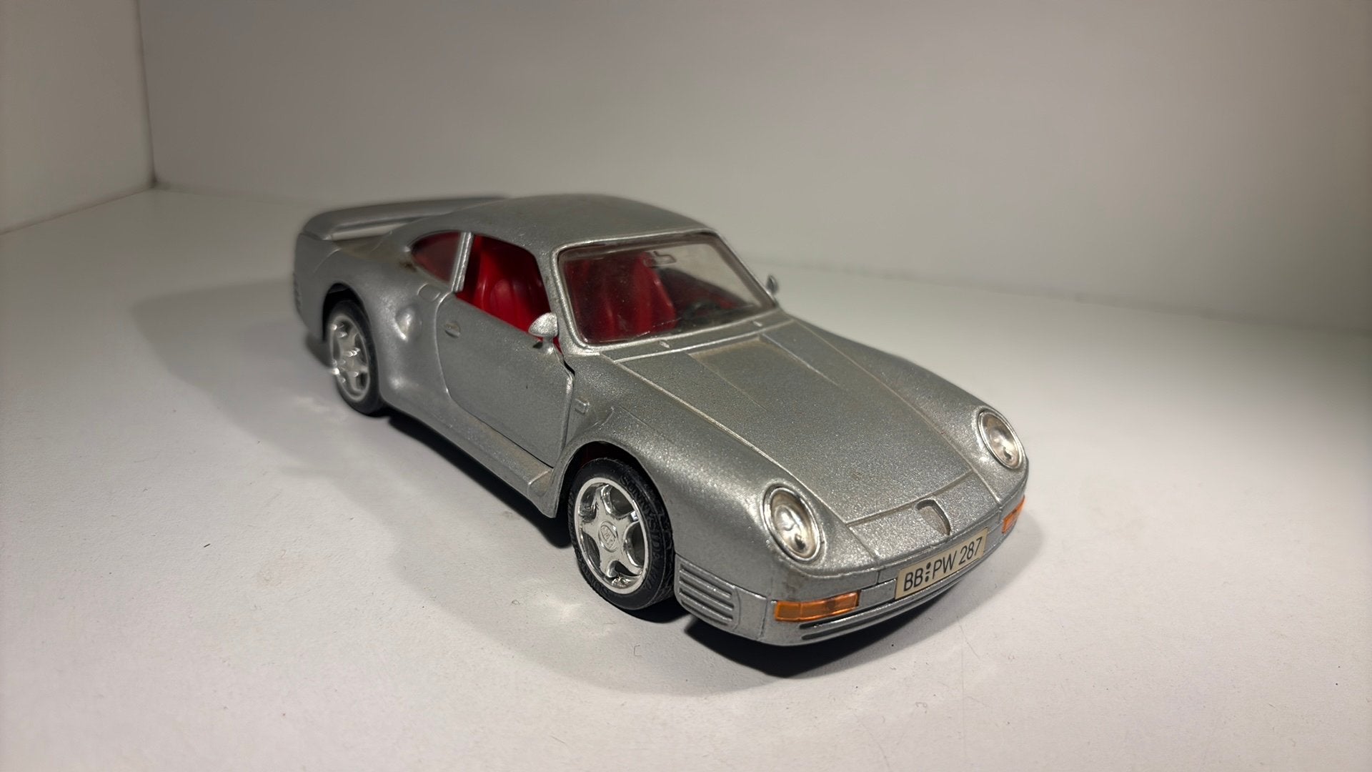 Porsche 959 sunny side 1.24, Hobby en Vrije tijd, Modelauto's | 1:24, Overige merken, Ophalen of Verzenden, A, A
