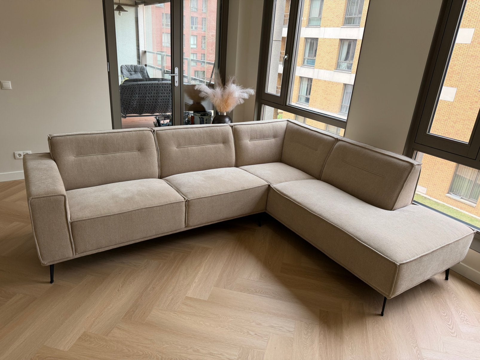 NIEUW! Prachtige Beige Hoekbank, Huis en Inrichting, Banken | Complete zithoeken, Ophalen of Verzenden, Zo goed als nieuw, Stof