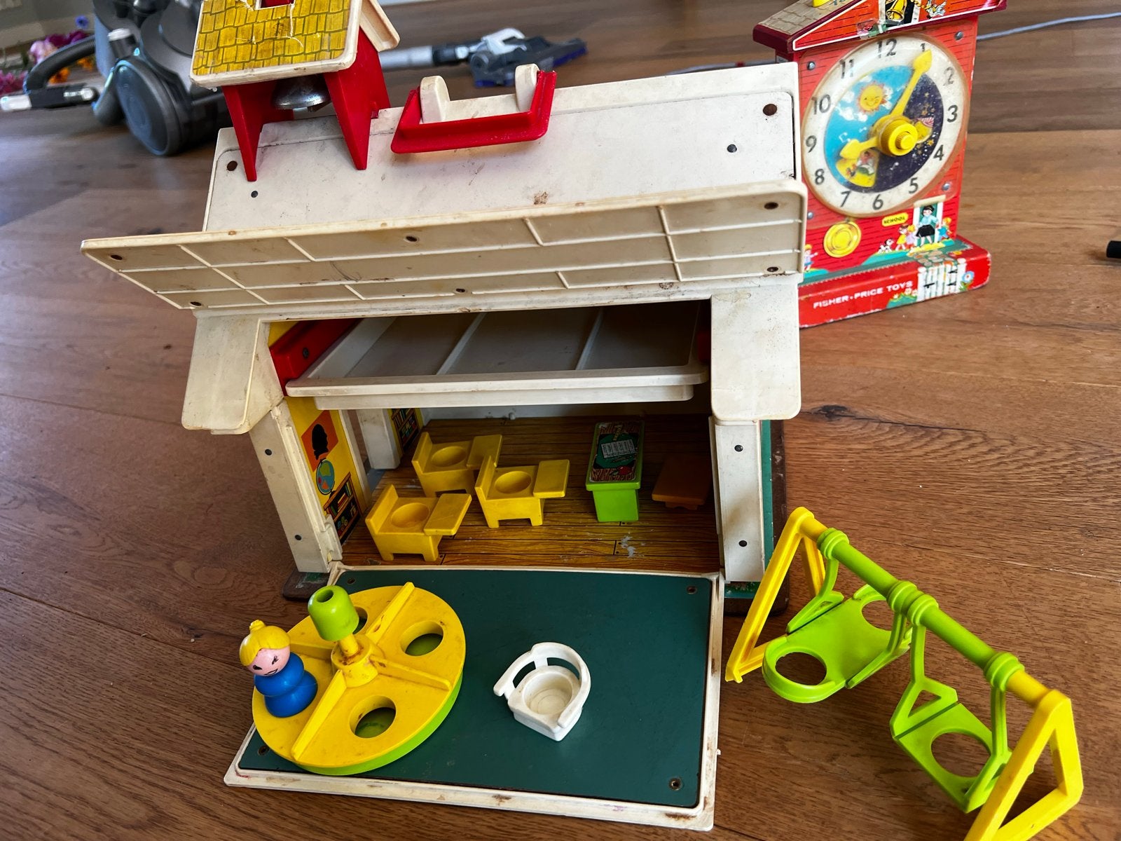 Vintage Fisher-Price Schoolhuis met Speeltuin, Ophalen, Gebruikt, Jongen of Meisje