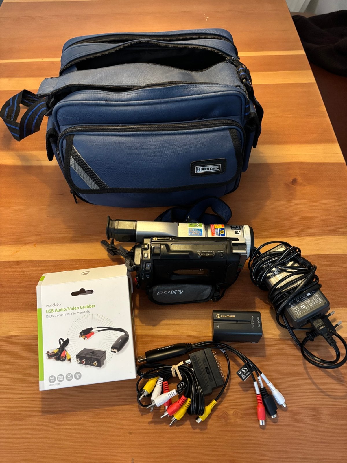 Sony digital handycam (incl. Video grabber), Ophalen, Gebruikt, 20x of meer, Sony