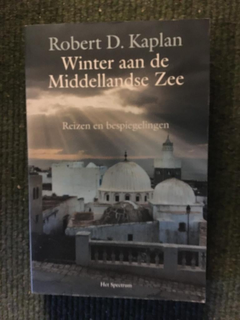 Winter aan de Middellandse Zee ; door Robert D. Kaplan, Ophalen of Verzenden, Zo goed als nieuw, Robert D. Kaplan, Europa
