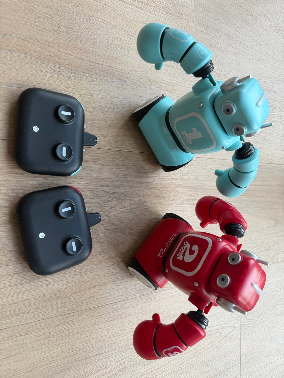 FAO Schwarz Robot Knockout - Robot Boksset, Ophalen, Gebruikt, Jongen of Meisje