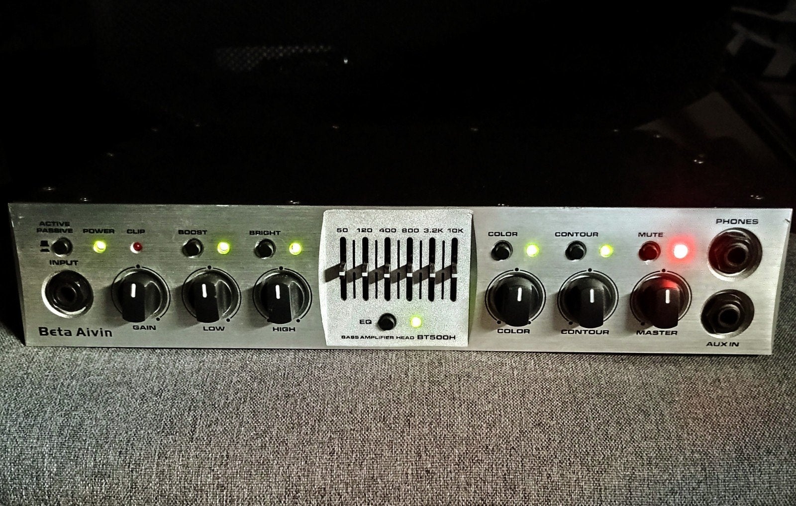 Beta Alivin BT500H Basversterker Head - Zo goed als nieuw, Muziek en Instrumenten, Ophalen of Verzenden, Zo goed als nieuw, Basgitaar