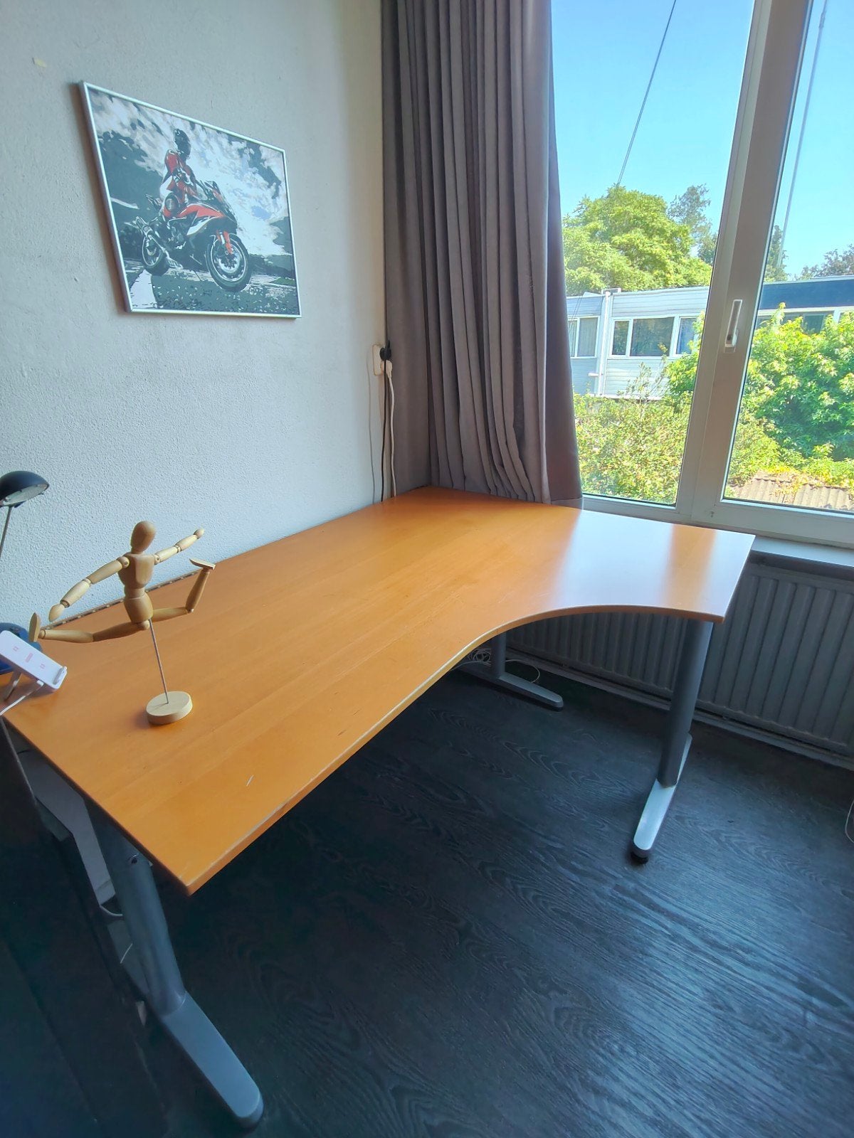 Hoekbureau met verstelbare poten - Hout, Grijs, Huis en Inrichting, Ophalen, Gebruikt, Hout, Hoekbureau