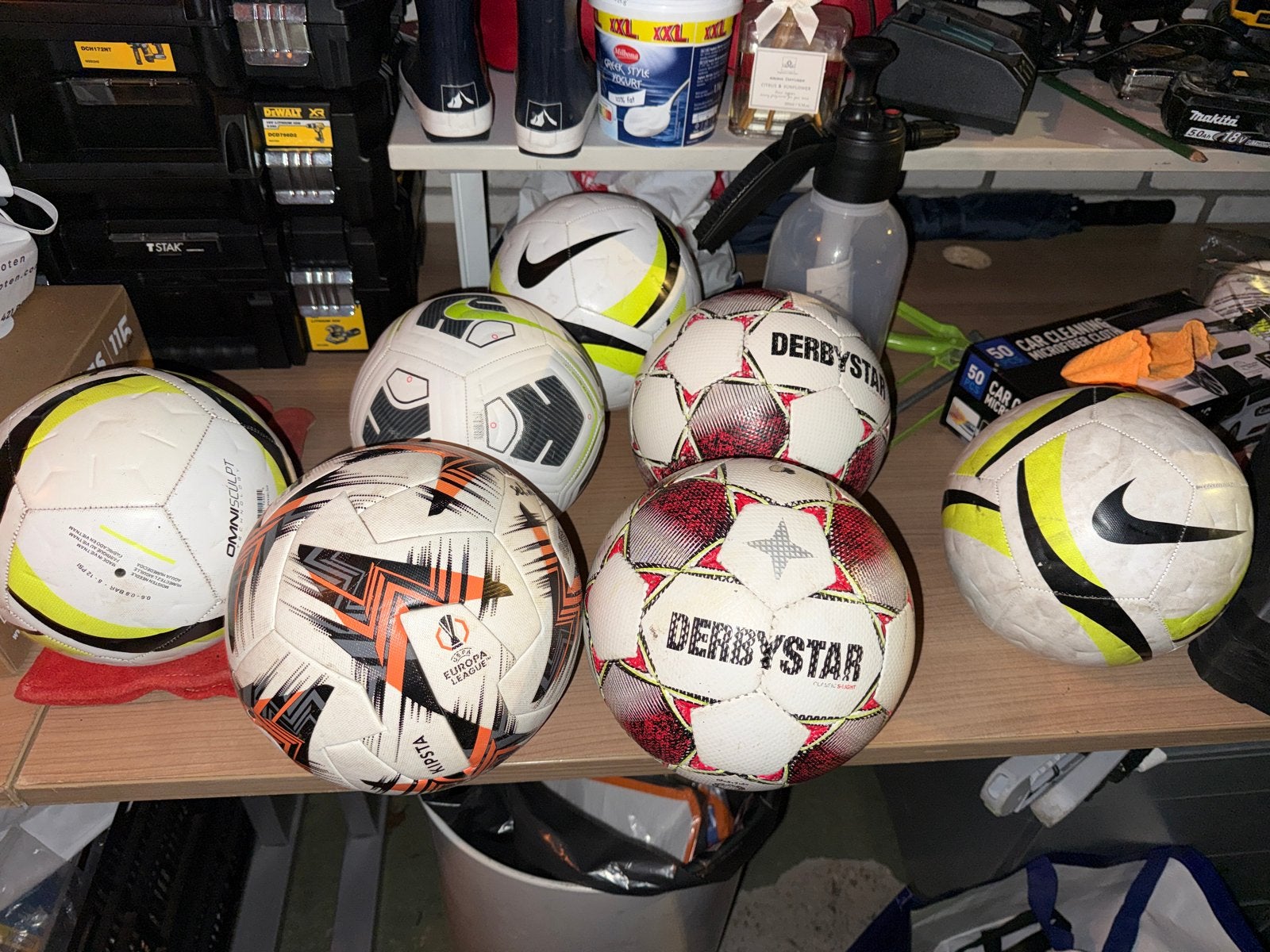 Voetballen nike, adidas, derbystar. Maat 4, Ophalen, Nieuw, Bal
