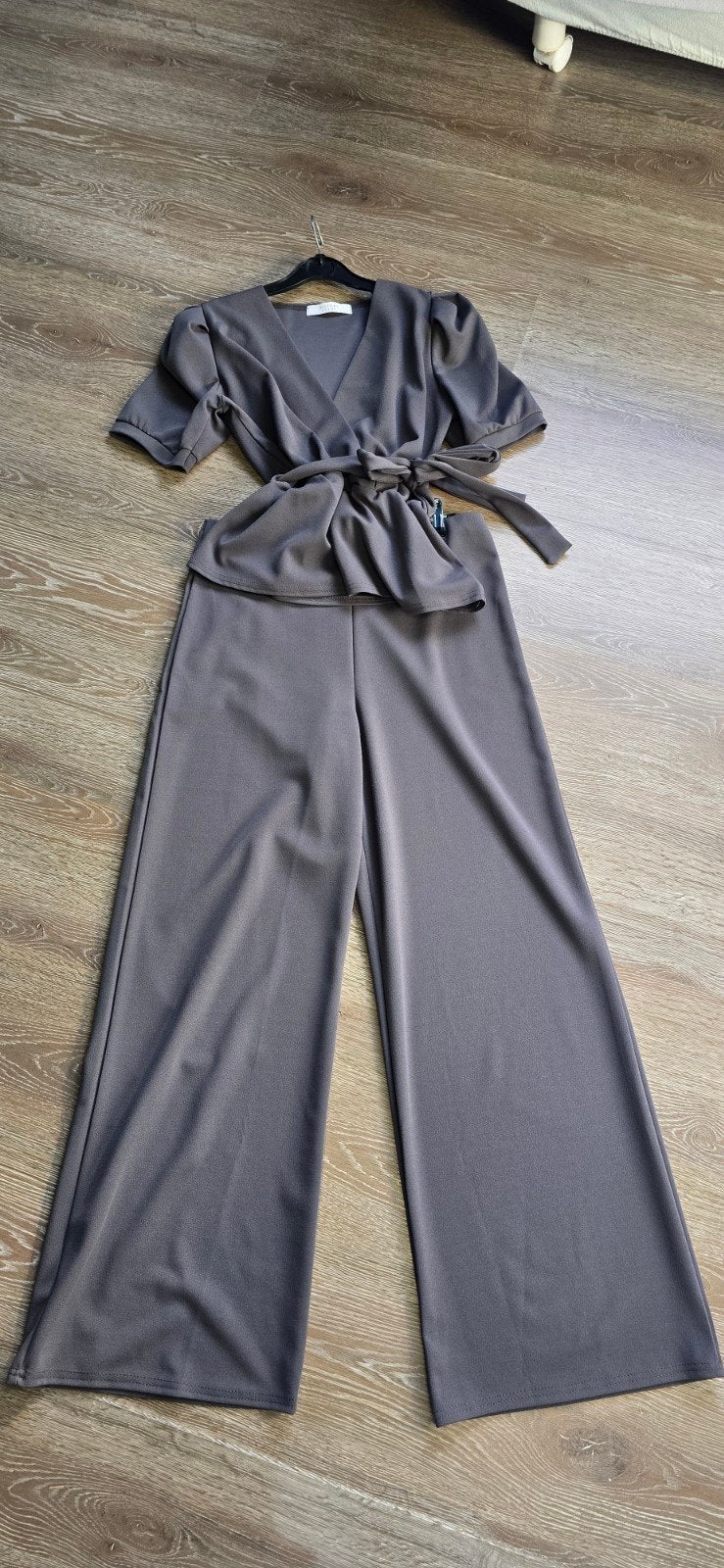 Sisterpoint jumpsuit/set maat L, Maat 42/44 (L), Ophalen of Verzenden, Zo goed als nieuw, Grijs