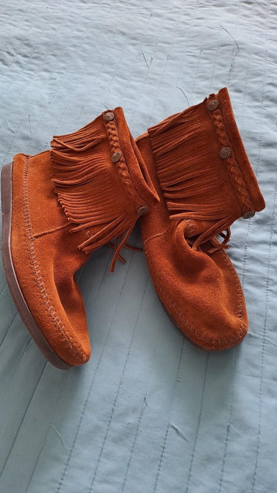 MINNETONKA HIPPIE BOHO IBIZA ENKELLAARSJES MET FRANJE 41, Bruin, Lage of Enkellaarzen, Ophalen of Verzenden, Zo goed als nieuw