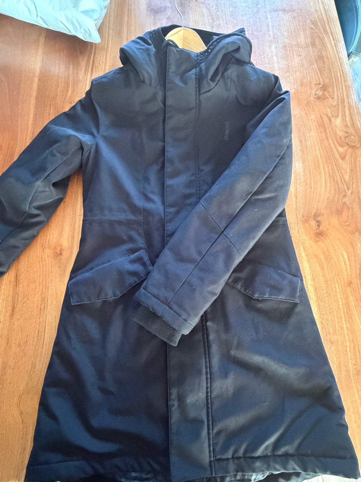 Protest winterjas z.g.a.n. 34, Ophalen of Verzenden, Zo goed als nieuw, Maat 34 (XS) of kleiner, Zwart