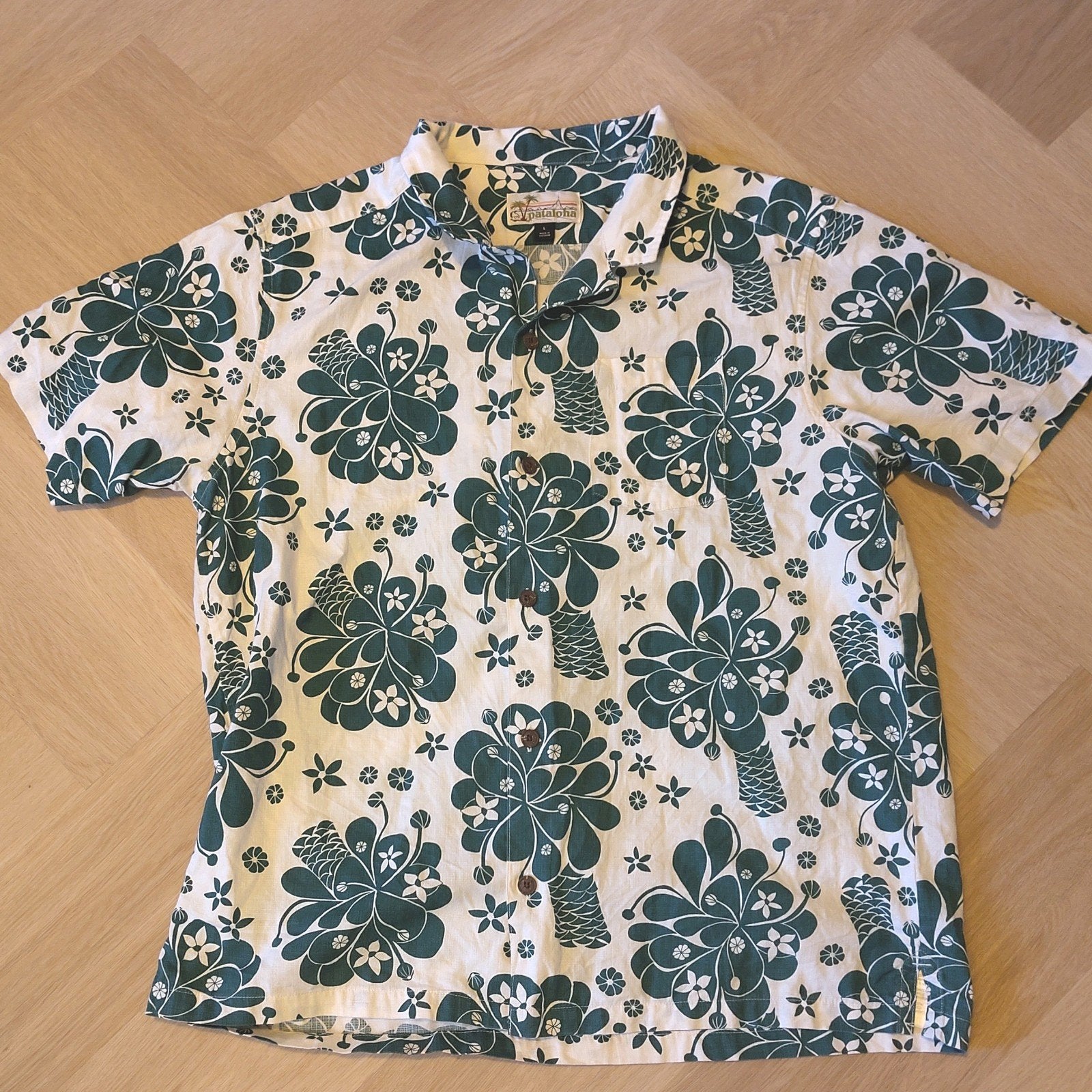 Pataloha shirt Patagonia maat L, Ophalen of Verzenden, Zo goed als nieuw, Halswijdte 41/42 (L), Patagonia